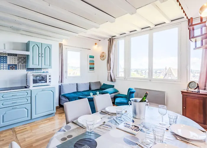 Marie Antoinette-2 By Interhome